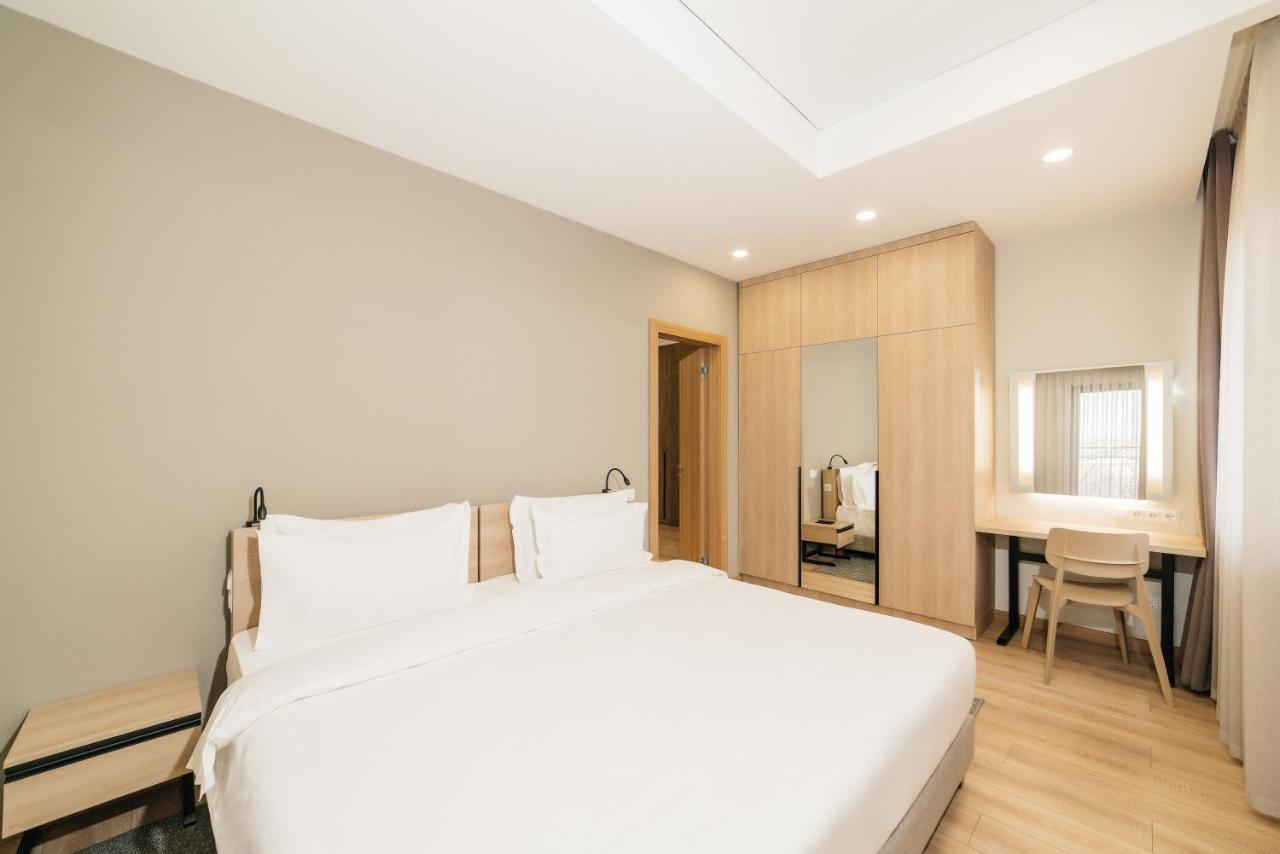 Solutel Apartments-35 比什凯克 外观 照片
