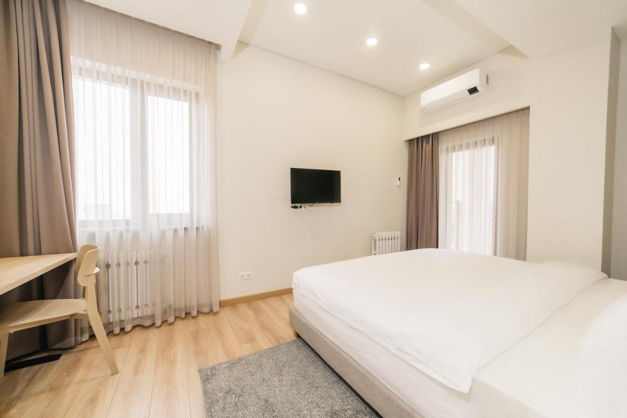 Solutel Apartments-35 比什凯克 外观 照片